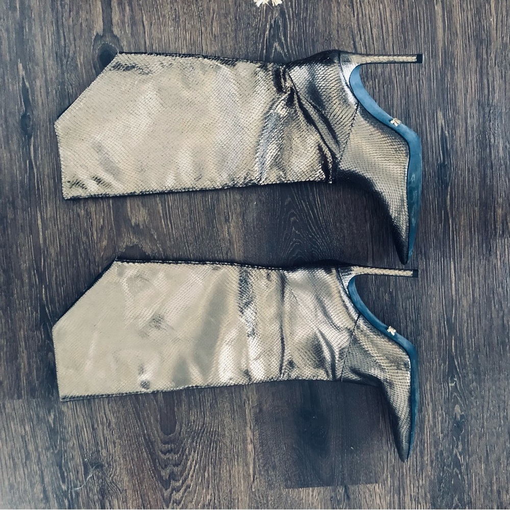 Metallic snakeskin Zara beauties!
